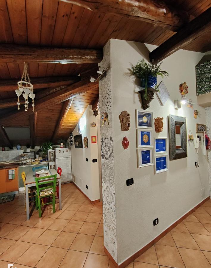 La mansarda di Ninni Catania Bagian luar foto