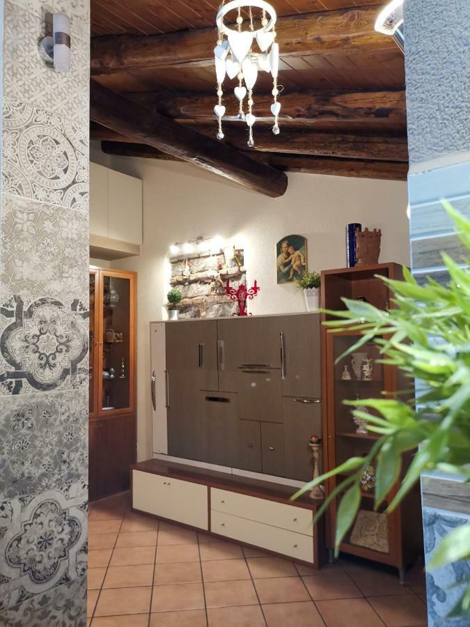 La mansarda di Ninni Catania Bagian luar foto